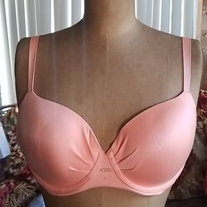 Victoria Secret lined Demi bra